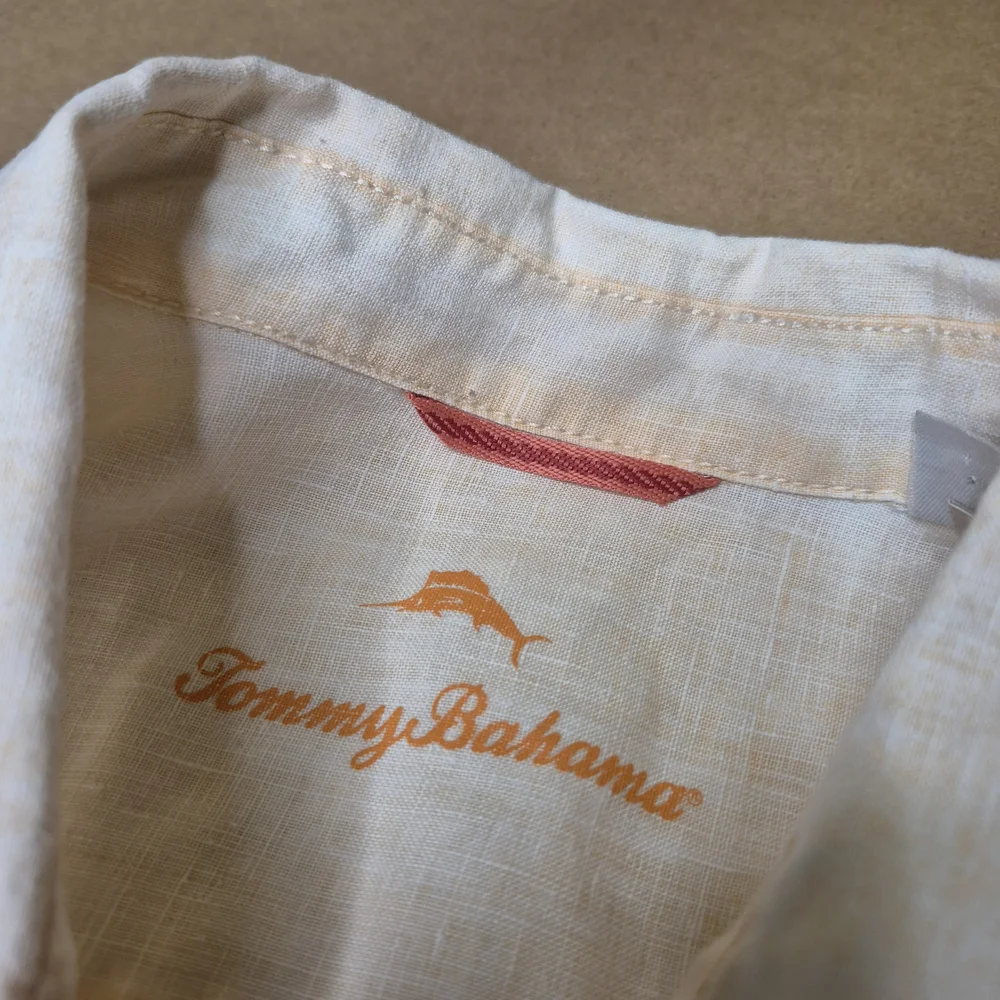 Tommy Bahama Light Orange Button Down Linen Shirt 2755/2